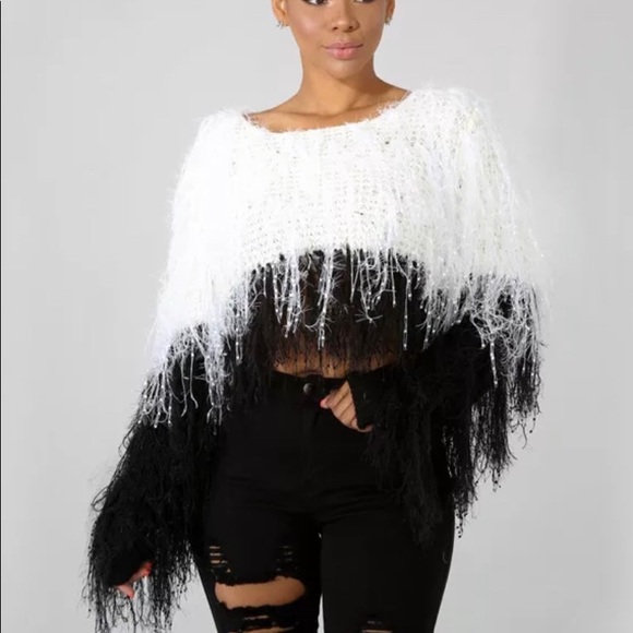 Crop top sweater with fringe - Picture 1 of 2
